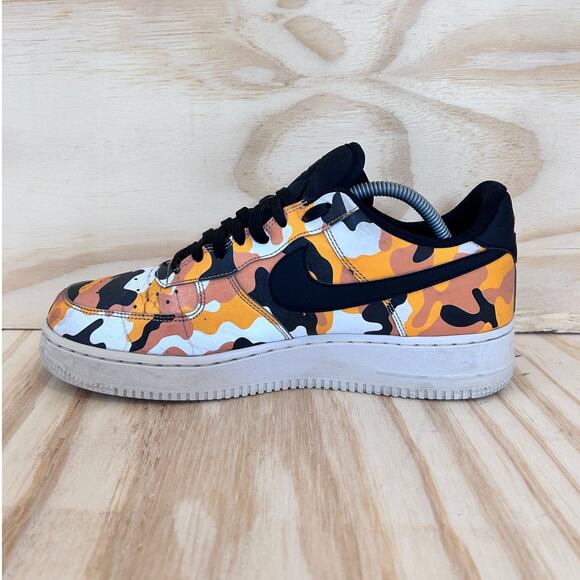 Nike - Air Force 1 Low Camo - Sneakers - Orange/White - Men's - 9 - 823511-800 - Picture 4 of 9